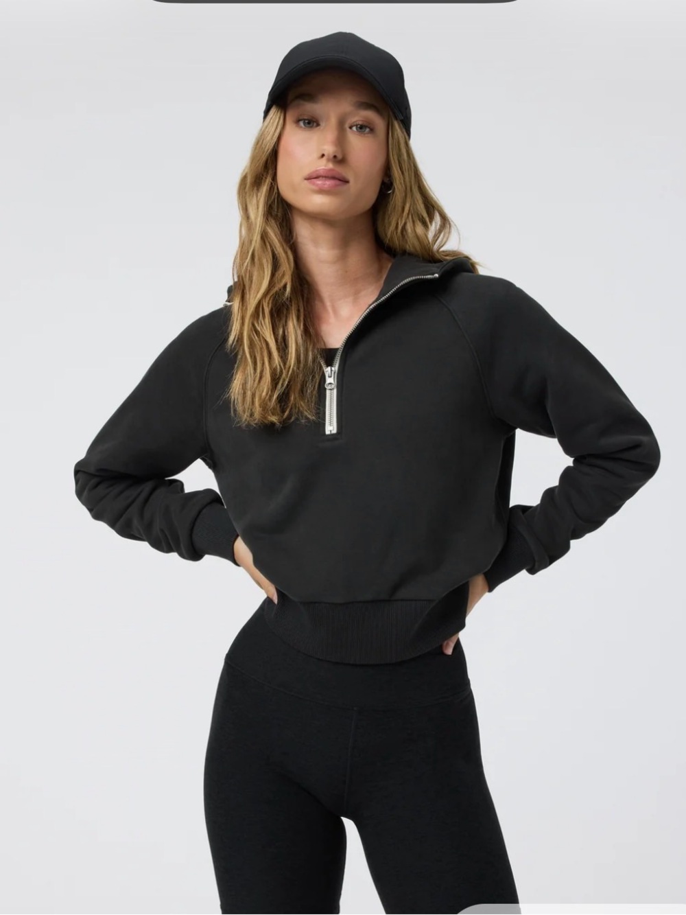 NWT Vuori Half-Zip Pullover Boodie Sweatshirt - washed Black